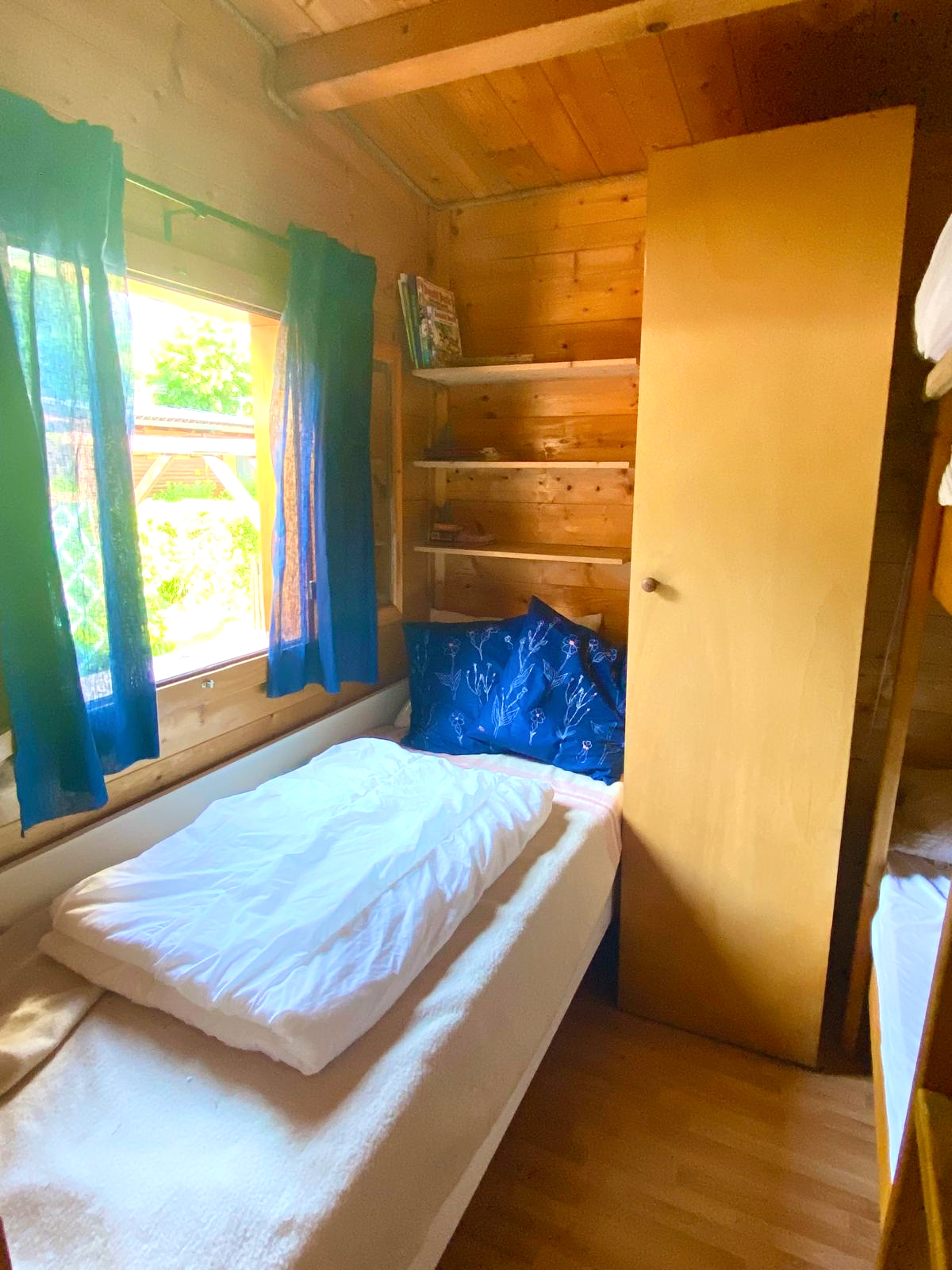 Exterieur chalet Bruxelles 19 op Camping International Porlezza